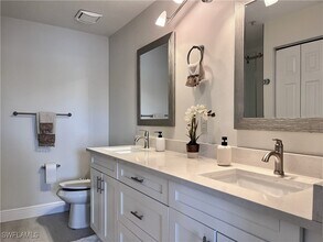 6920 Huntington Lakes Cir in Naples, FL - Building Photo - Building Photo