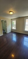 430 Shelton Ave, Unit 3 Apartamentos