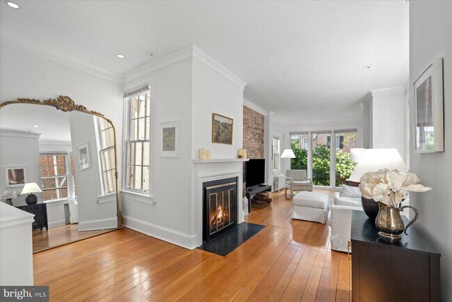 1647 34th St NW in Washington, DC - Building Photo - Building Photo