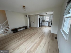 307 Fairview Ave in Berlin Township, NJ - Building Photo - Building Photo