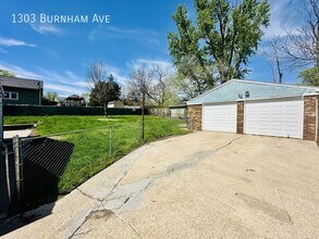 1303 Burnham Ave in Des Moines, IA - Building Photo - Building Photo