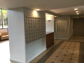 1601 18th St NW, Unit 210 in Washington, DC - Foto de edificio - Building Photo