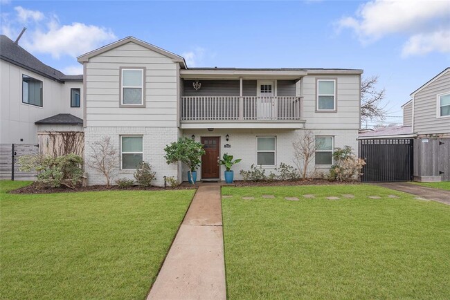 3240 Wentworth St in Houston, TX - Foto de edificio - Building Photo