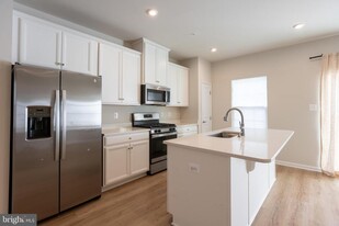 17 Kenai Pl