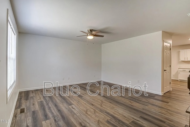 1104 E Geer St in Durham, NC - Foto de edificio - Building Photo