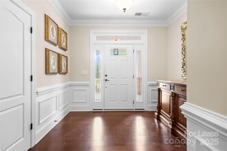 12207 Meetinghouse Dr in Cornelius, NC - Building Photo - Building Photo