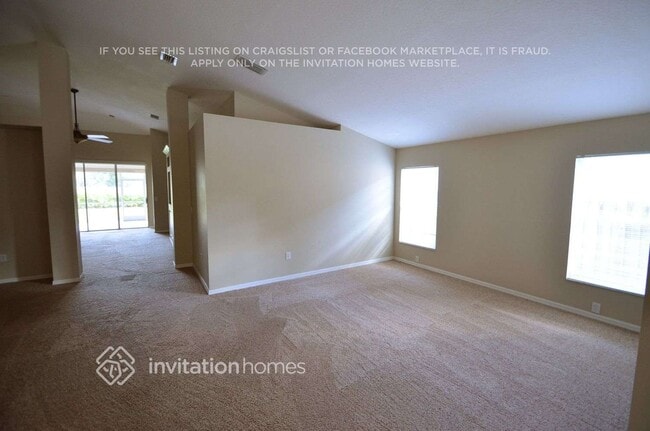 10547 San Travaso Dr in Tampa, FL - Building Photo - Building Photo