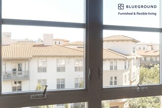 1001 Harvey Dr in Walnut Creek, CA - Foto de edificio - Building Photo