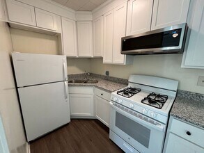 205 S Willow St in Harrisonburg, VA - Building Photo - Building Photo