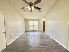 8405 N 116th E Pl in Owasso, OK - Building Photo - Building Photo