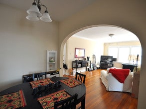 1350 Edwards Road in Cincinnati, OH - Building Photo - Building Photo