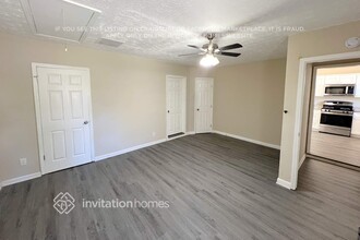 5211 Oaktree Trail in Stonecrest, GA - Building Photo - Building Photo