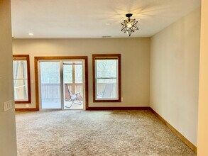 208 Rainbow Terrace in Black Mountain, NC - Building Photo - Building Photo