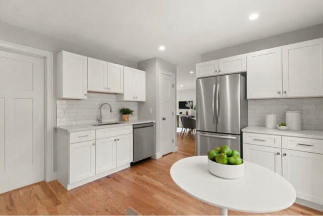 31 barracks rd in Hudson, MA - Building Photo - Building Photo