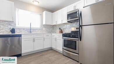 2572 Carpenter Rd in Ann Arbor, MI - Building Photo - Building Photo