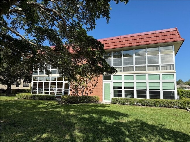 property at 31 Pine Arbor Ln