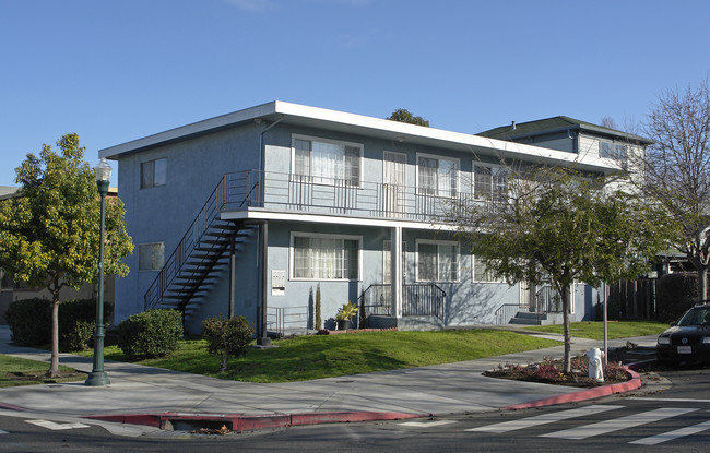 1298 63rd St in Emeryville, CA - Building Photo - Building Photo