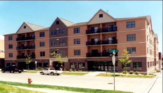 Grandview Terrace in Iowa City, IA - Building Photo