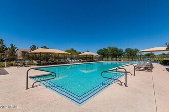 18451 N Crestview Ln in Maricopa, AZ - Building Photo - Building Photo