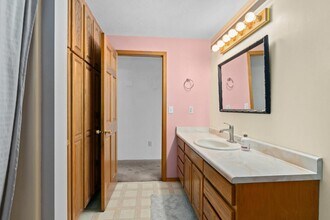 2829 Cottonwood Creek Rd in Chewelah, WA - Building Photo - Building Photo