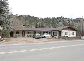 Creekside Inn & in Cascade, CO - Building Photo