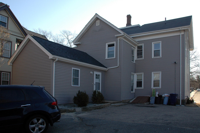 763 Truman Hwy in Hyde Park, MA - Building Photo - Building Photo