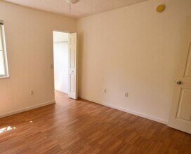 2727 Centergate Dr in Miramar, FL - Building Photo - Building Photo