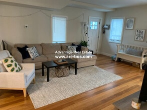 260 Salem St in Medford, MA - Building Photo - Building Photo