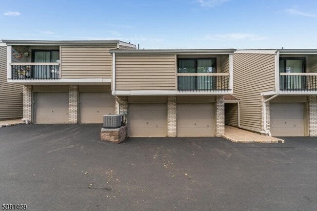 property at 25 Hillside Ct
