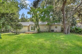 13 Oak St in St. Augustine, FL - Building Photo - Building Photo