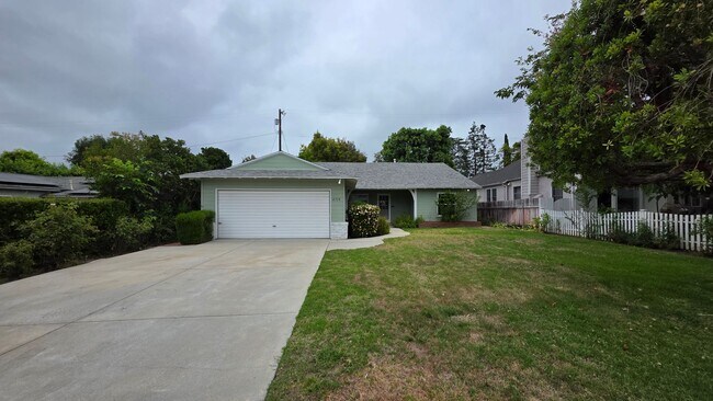 4718 Burnet Ave