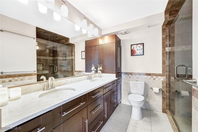 property at 141 Cypress Way E