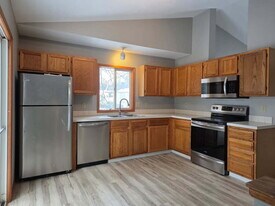 3745 Jill Ave in Holland, MI - Building Photo