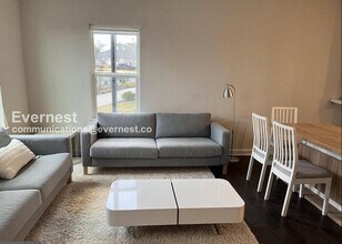 13230 Woodland Park Rd in Herndon, VA - Building Photo - Building Photo