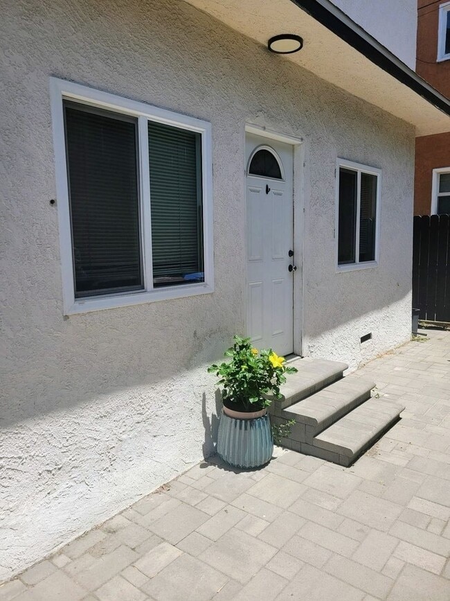 property at 416 Lime Ave