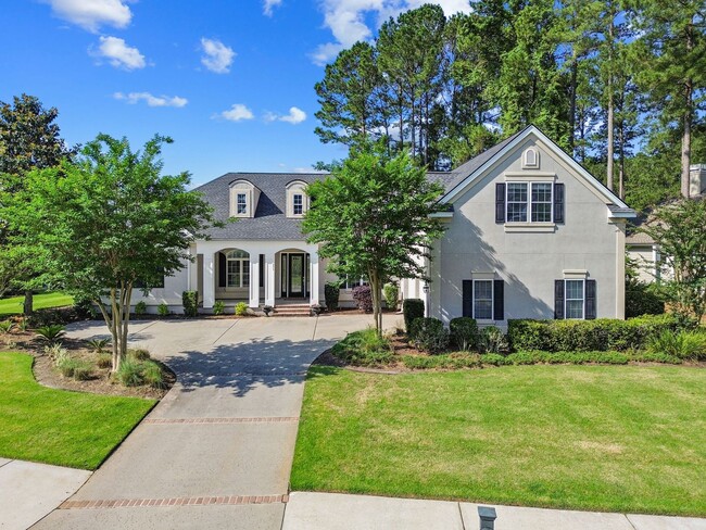 property at 295 Farnsleigh Ave