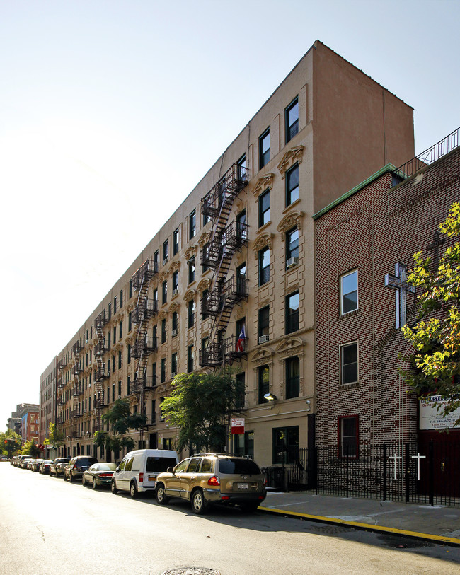 Good Neighbor Apartments in New York, NY - Foto de edificio - Building Photo