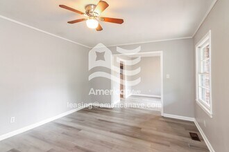 142 Briardale Ave in Warner Robins, GA - Foto de edificio - Building Photo