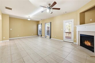 6199 Thorncrest Dr in Tucker, GA - Building Photo - Building Photo