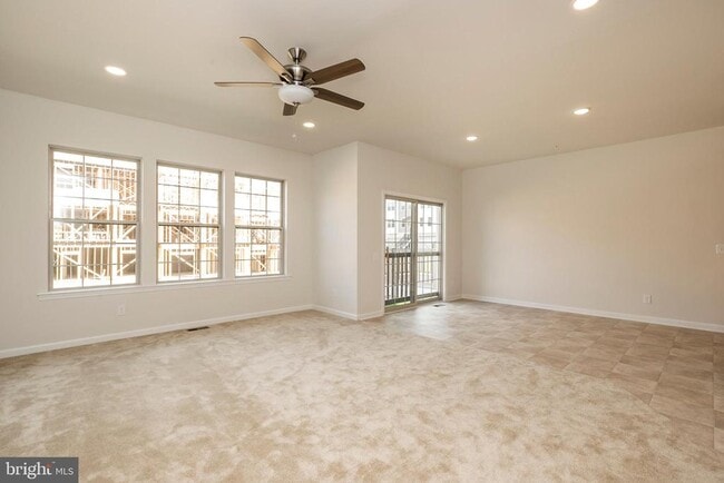 property at 9 Nicklaus Dr