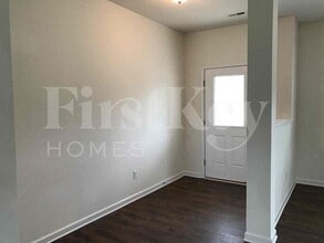 3283 Grandview Club Rd in Winston-Salem, NC - Building Photo - Building Photo