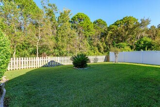 1614 Sand Key Cir in Oviedo, FL - Foto de edificio - Building Photo