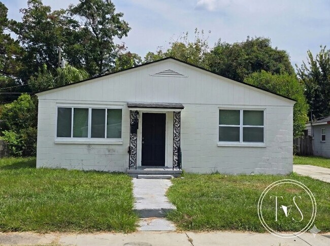 property at 918 Lynah St