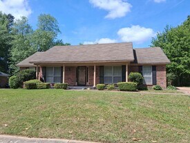 5091 Boeingshire Dr in Memphis, TN - Building Photo
