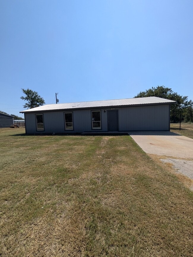 property at 2700 N FM 113