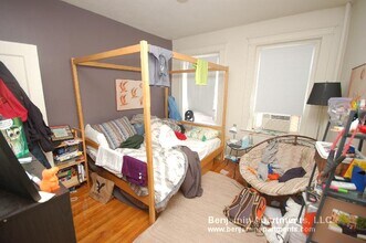 1334 Commonwealth Ave, Unit 26 in Boston, MA - Building Photo - Building Photo