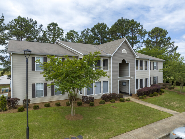 The River Apartments in Valley, AL - Foto de edificio - Building Photo