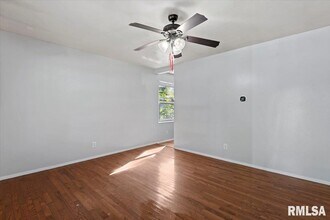 400 Lexington Heights Dr in Rochester, IL - Building Photo - Building Photo