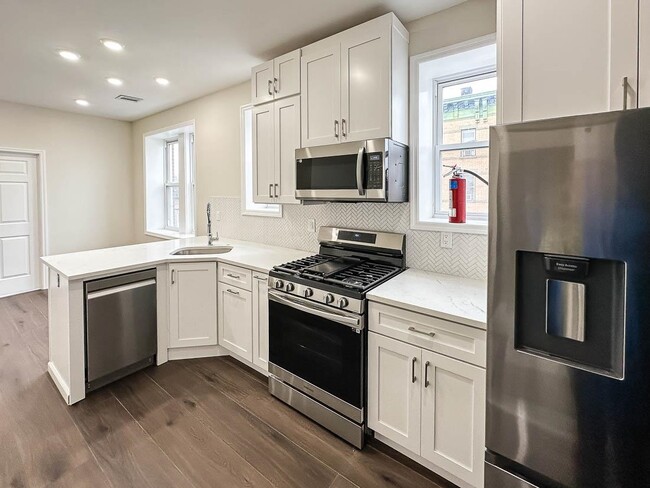 property at 565 West Side Ave