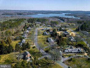 2210 Boxmere Rd in Timonium, MD - Building Photo - Building Photo